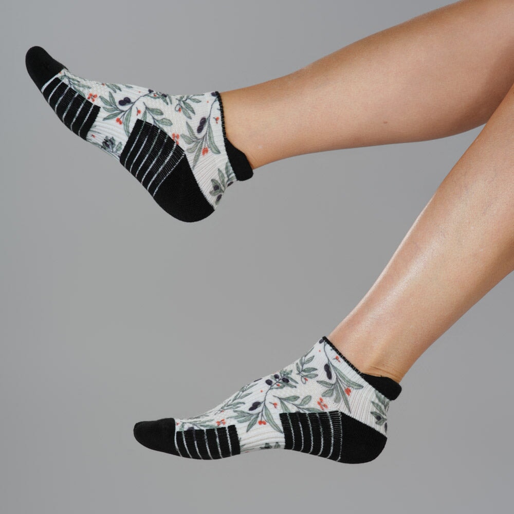 Olive Garden Ankle Compression Socks