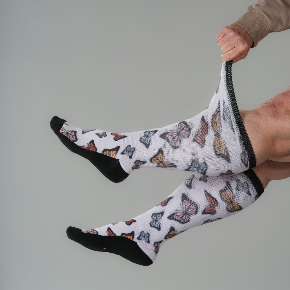 Summer Flutter EasyStretch™ Socks