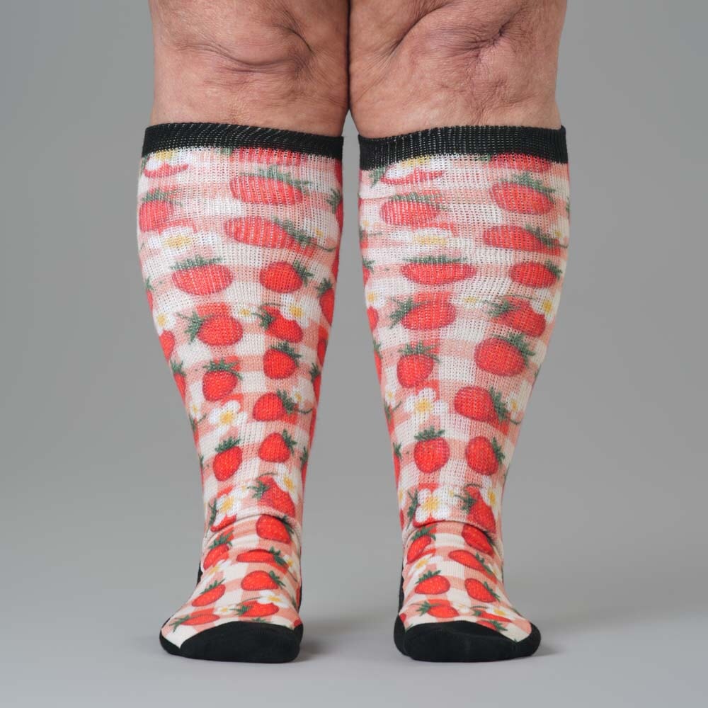 Strawberry Patch EasyStretch™ Socks