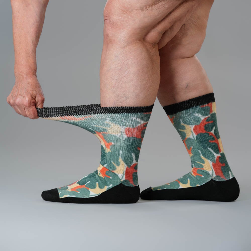 Jungle Leaves EasyStretch™ Socks