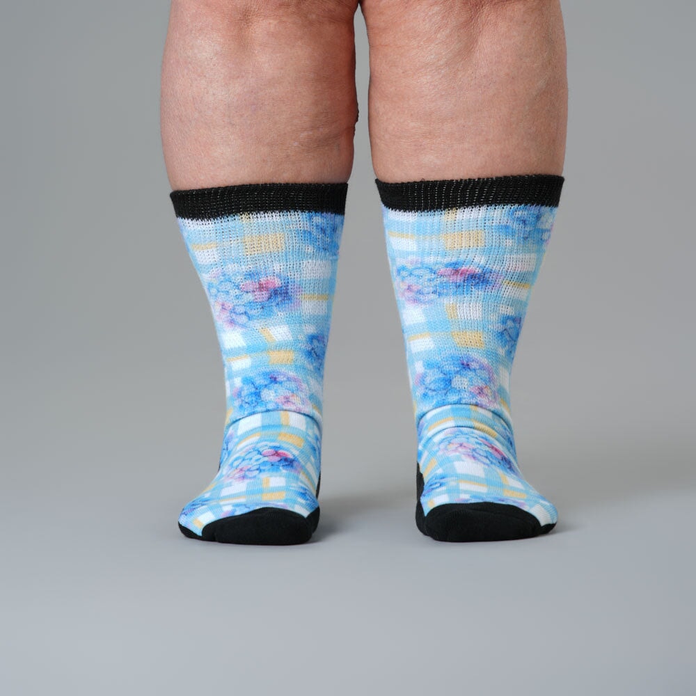Picnic Flowers EasyStretch™ Socks