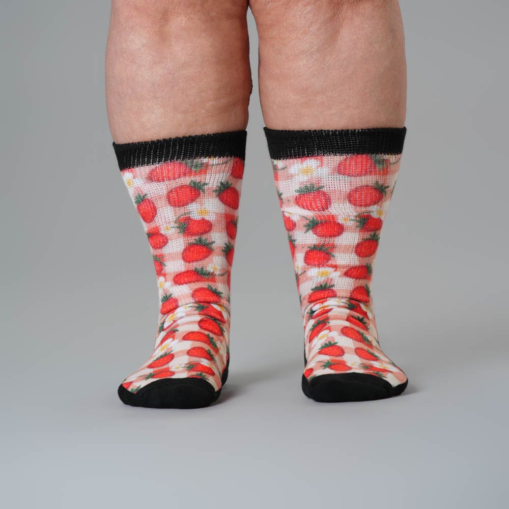 Strawberry Patch EasyStretch™ Socks