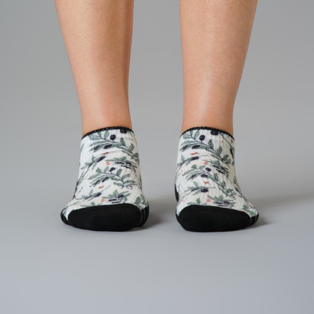 Olive Garden Ankle Compression Socks