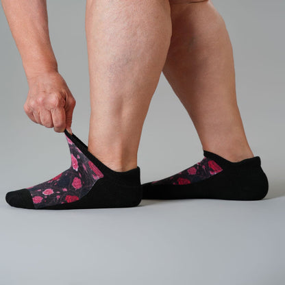 Dark Love Ankle Socks